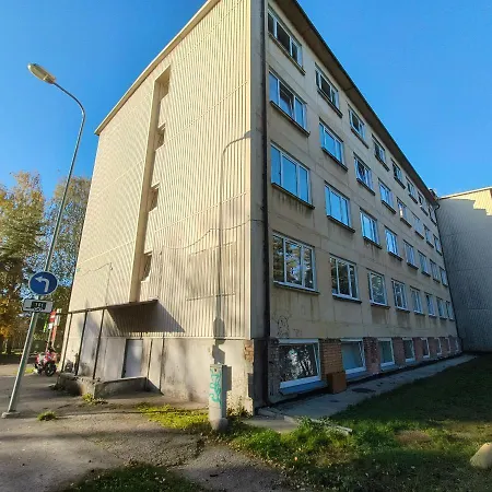 Valdeku 105 호텔 *